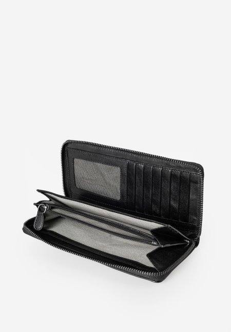 Cynthia