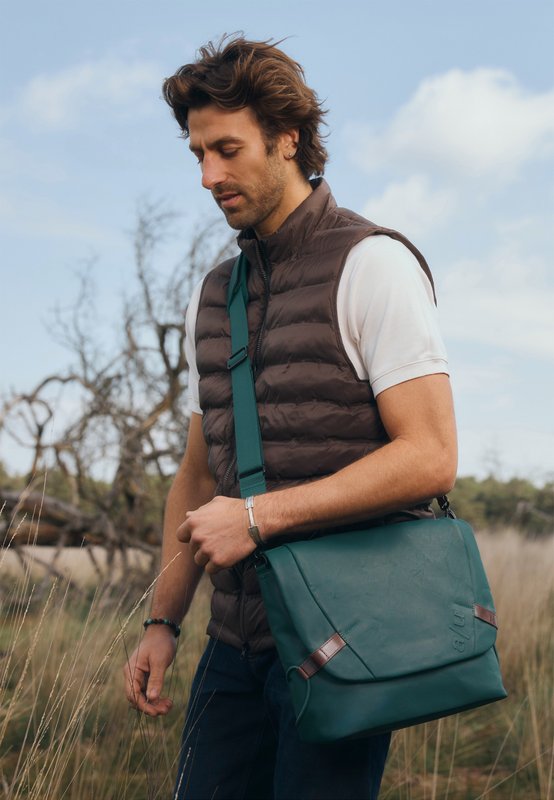 a/u Taschen Herren